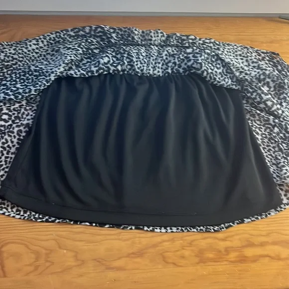 Animal print skirt - Picture 3 of 3